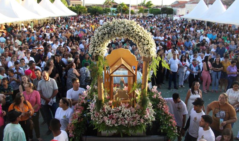 Novenário e festa de Nossa Senhora dos Remédios na comunidade de Jabitacá