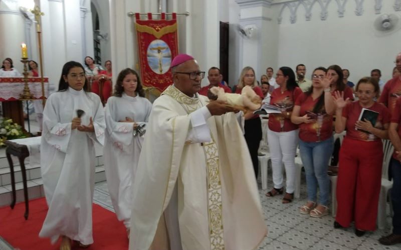 Dom Limacêdo preside primeira Missa de Natal como bispo diocesano