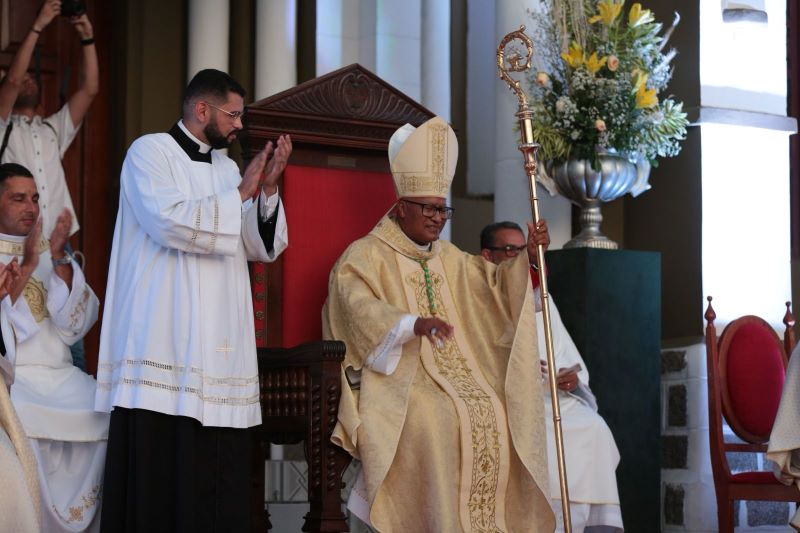 Dom Limacêdo toma posse como quinto bispo da diocese de Afogados da Ingazeira